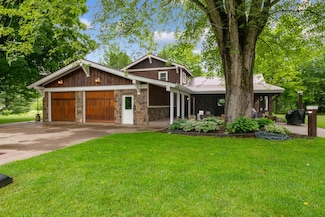 N2699 County Road A, Maiden Rock, WI 54750