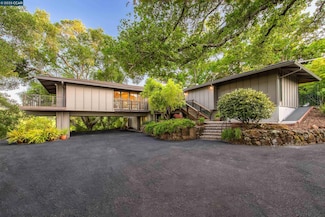 71 Silverwood Dr, Lafayette, CA 94549