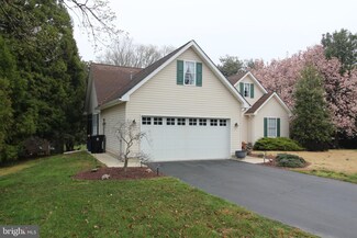 19 Huntley Cir, Dover, DE 19901