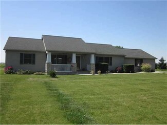 16390 W Yeasting Rd, Elmore, OH 43416