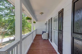 260 Timber Laurel Ln, Lawrenceville, GA 30043