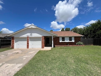 8905 Kenny Cir, Oklahoma City, OK 73132