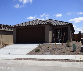 7657 S Camino Alma Vieja, Tucson, AZ 85756