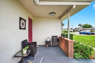 2661 Barkley Dr W Unit H, West Palm Beach, FL 33415