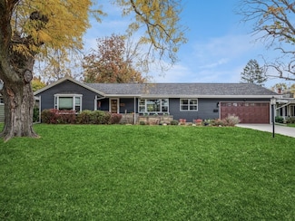 3316 Iowa Ave SE, Cedar Rapids, IA 52403