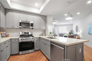 927 Deep Valley Dr Unit 122, Rolling Hills Estates, CA 90274