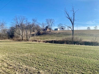 7307 Hickory Rd, Virginia, IL 62691