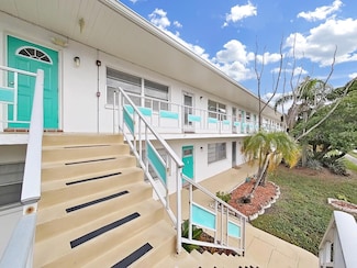 1921 58th Ave N Unit 15, Saint Petersburg, FL 33714