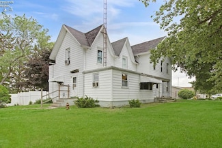 1420 County Road 302 Unit 14, Bellevue, OH 44811