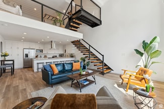 231 S Edison St Unit 8, Salt Lake City, UT 84111