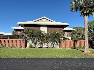 203 SE Camelot Gardens Blvd Unit C, Port Saint Lucie, FL 34952