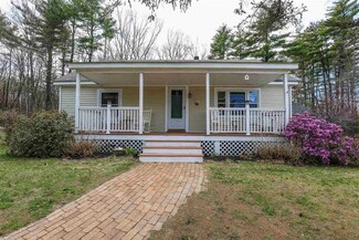 433 Borough Rd, Pembroke, NH 03275