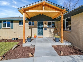 3383 E Costilla Ave, Centennial, CO 80122