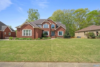 124 Clear Springs Cir, Hazel Green, AL 35750