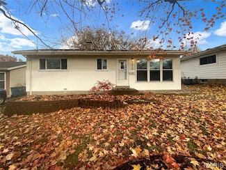 8414 Pilot Ct, Saint Louis, MO 63123