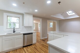 53 Hampden Dr, Norwood, MA 02062