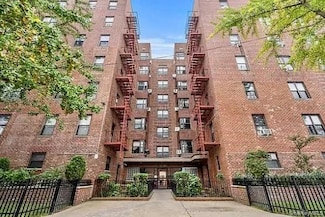 88-10 32nd Ave Unit 106, East Elmhurst, NY 11369