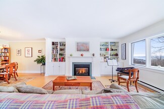 545 S Prospect St Unit 16, Burlington, VT 05401
