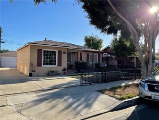 2628 E Van Buren St, Long Beach, CA 90810