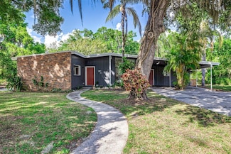 1604 Sylvester Rd, Lakeland, FL 33803