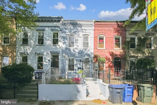 1110 3rd St NE, Washington, DC 20002