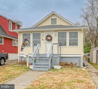 140 Oak St, West Deptford, NJ 08096