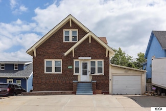 4525 S 17th St, Omaha, NE 68107