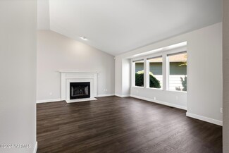 350 S 76th Ave, Yakima, WA 98908