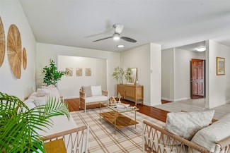 216 Akiohala St, Kailua, HI 96734