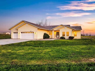 9247 W Kuna Rd, Kuna, ID 83634