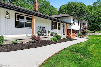 7430 Liberty Rd, Solon, OH 44139