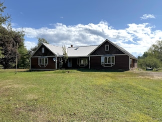 140 Ingraham Rd, South China, ME 04358