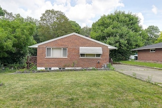 816 Skyview Dr, Dayton, OH 45449
