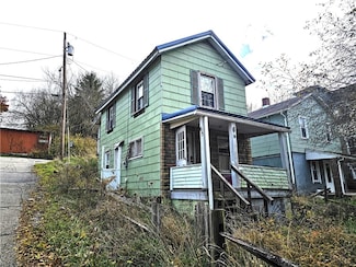 65 Hedge Ave, Marianna, PA 15345