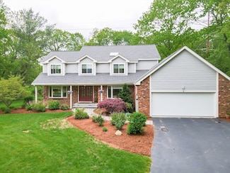 10 Grover Rd, Ashland, MA 01721