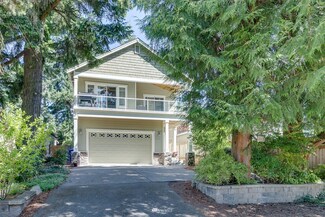 2310 N 128th St, Seattle, WA 98133