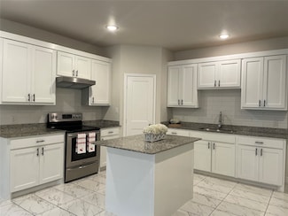 2025 Eva St, Grand Prairie, TX 75051