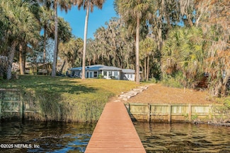 277 W River Rd, Palatka, FL 32177