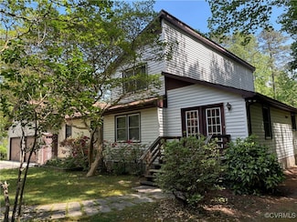 209 Pineview Dr, Hartfield, VA 23071