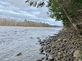 2565 Kennebec River Rd, Concord Township, ME 04920