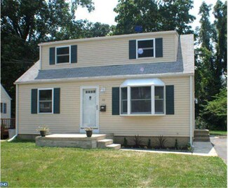 32 Longwood Dr, Trenton, NJ 08620