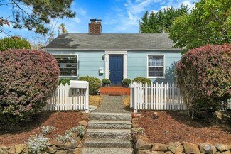 3750 SW Tillman St, Seattle, WA 98126