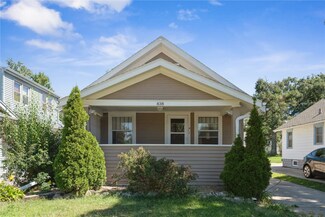 838 Daniels St NE, Cedar Rapids, IA 52402