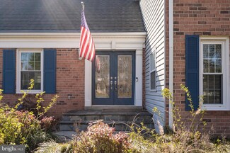 5110 Brentwood Farm Dr, Fairfax, VA 22030