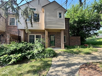 9519 Maple Way, Indianapolis, IN 46268
