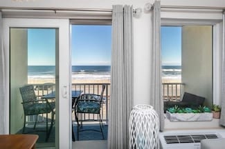 703 Ocean Blvd Unit 303, Hampton, NH 03842