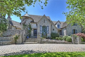 3200 Seven Eagles Rd, Charlotte, NC 28210