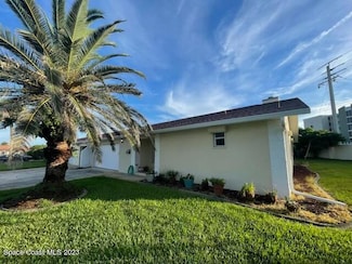 125 Christine Cir, Satellite Beach, FL 32937