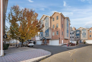 620 38th St Unit 400, Union City, NJ 07087