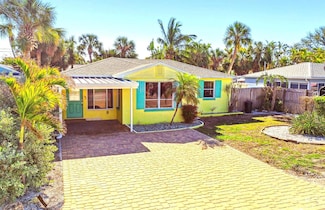 504 79th Ave, Saint Pete Beach, FL 33706